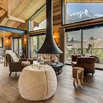 Papillon, Alpes Agency, Detached Chalet, Les Praz, Sleeps 8-10 Chalet