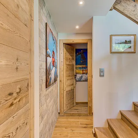 Papillon, Alpes Agency, Detached Chalet, Les Praz, Sleeps 8-10 샤모니