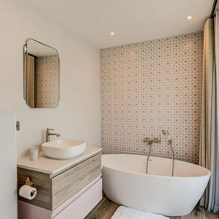 Papillon - Alpes Travel - Detached - Les Praz - Sleeps 8-10 שאמוני